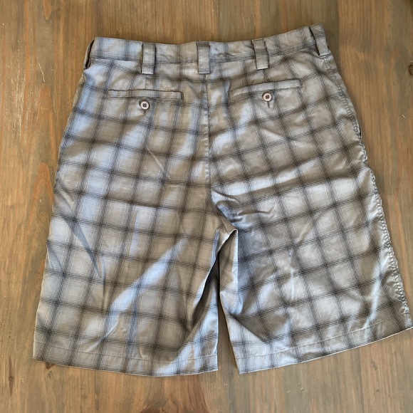 TGIF TOUR shorts - size 34 waist - Picture 3 of 5